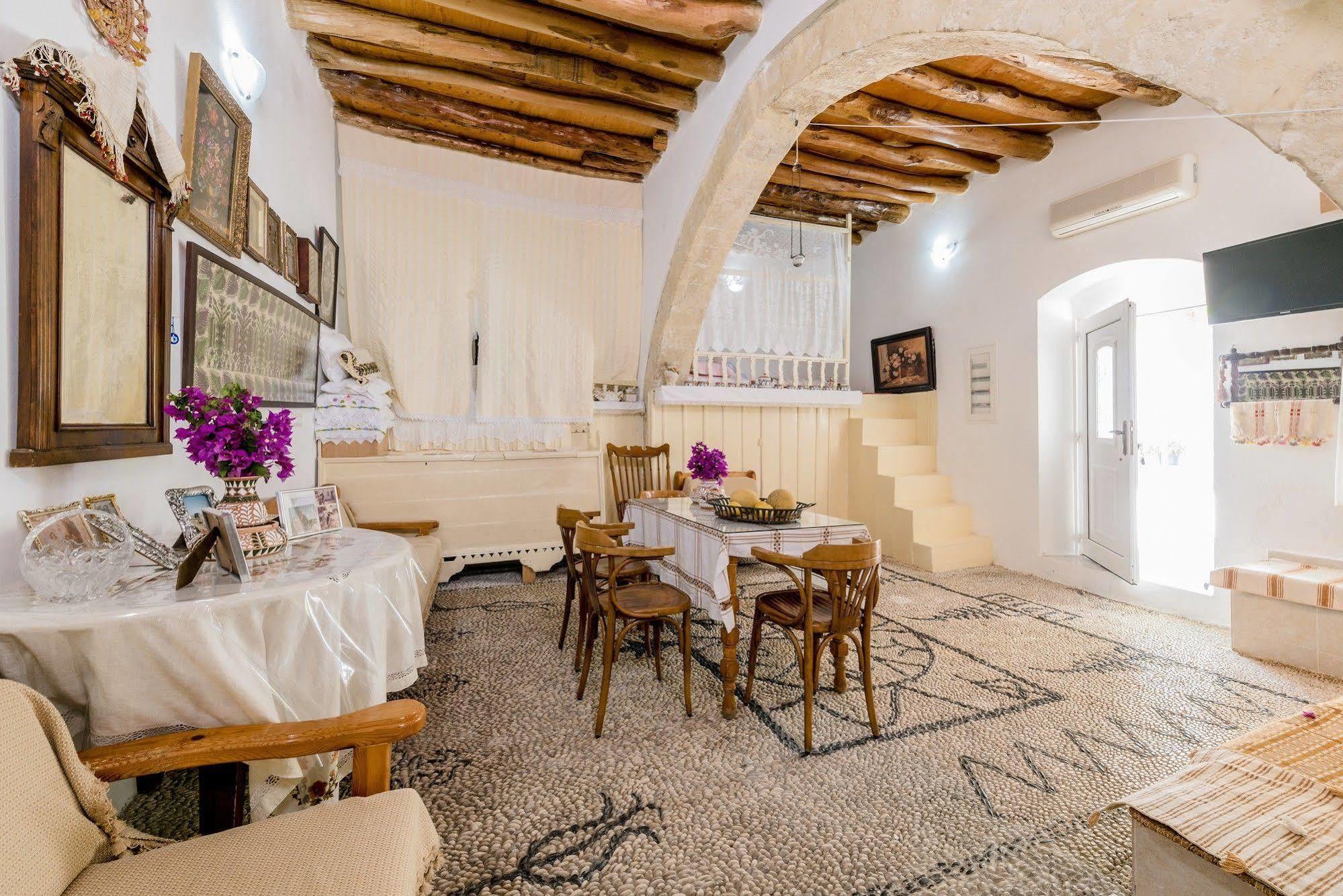 Kamariko Traditional House Afandu Zewnętrze zdjęcie